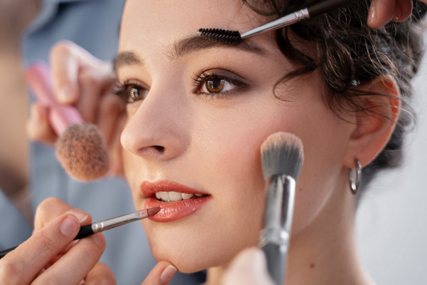 Natural, Minimal Bridal Makeup 